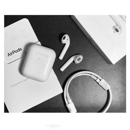 تصویر  هندزفری بی سیم مدل AirPods 2 (های کپی)